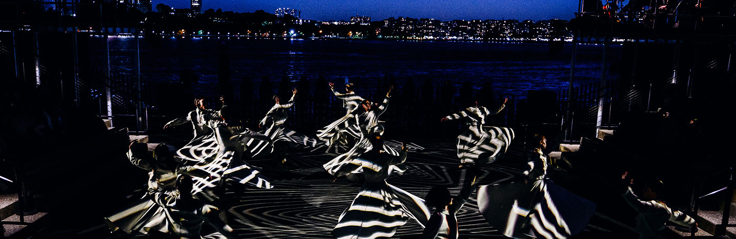 Performance photo